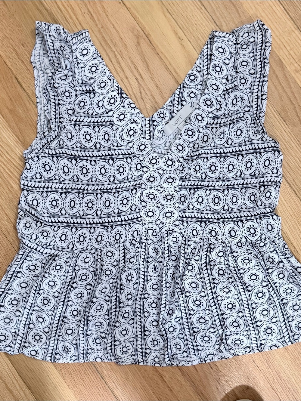 LOFT Black & White V-Neck Printed Peplum Camisole